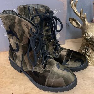 Steve Madden camouflage velvet combat boots